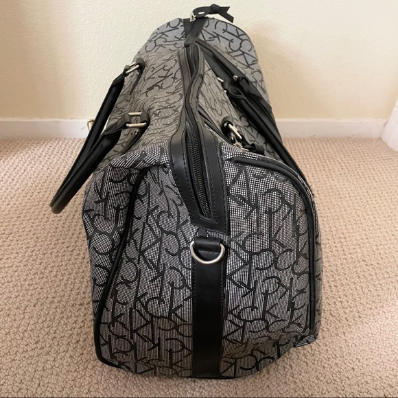 SOLD❤️ Calvin Klein Luggage Carry On Bag - Picture 2 of 13